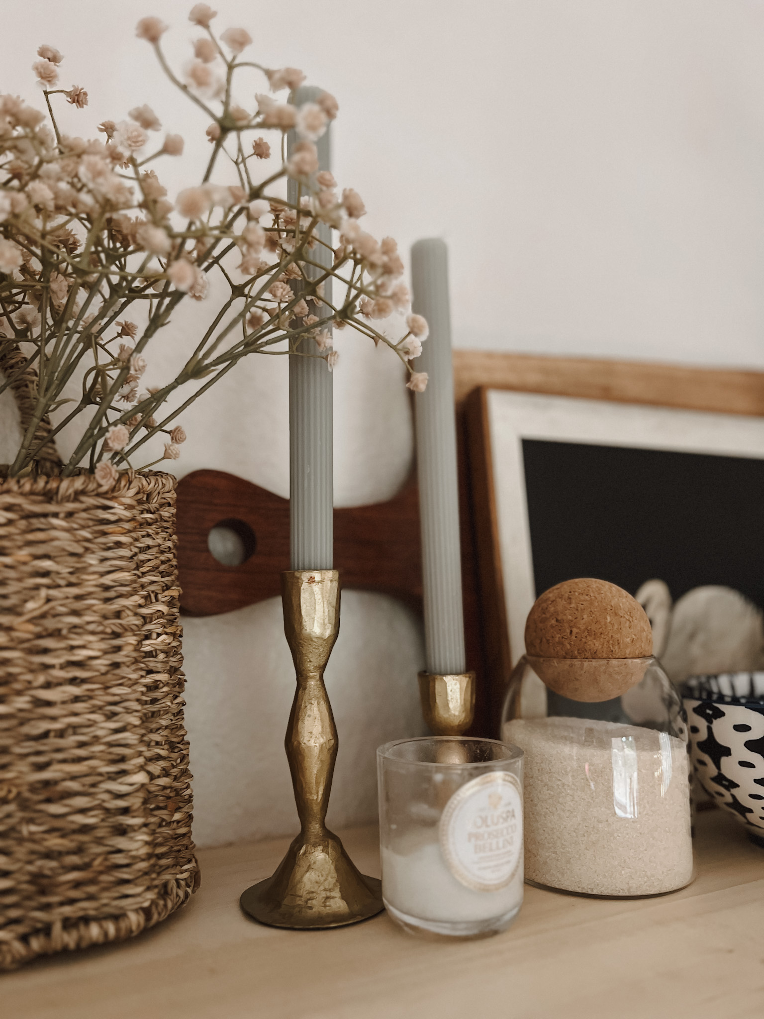 8 Smart Decor Staples That Look Good In Every Season